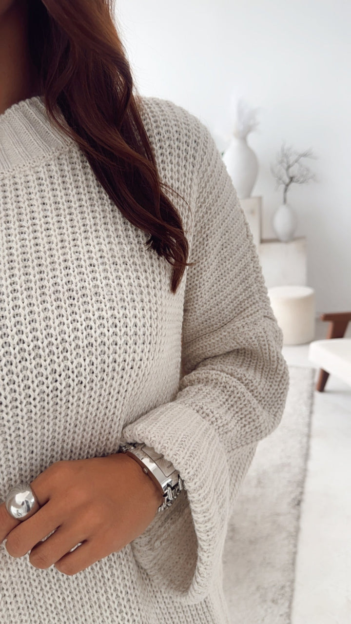 NORELLA | Oversized jumper with high collar and split / beige