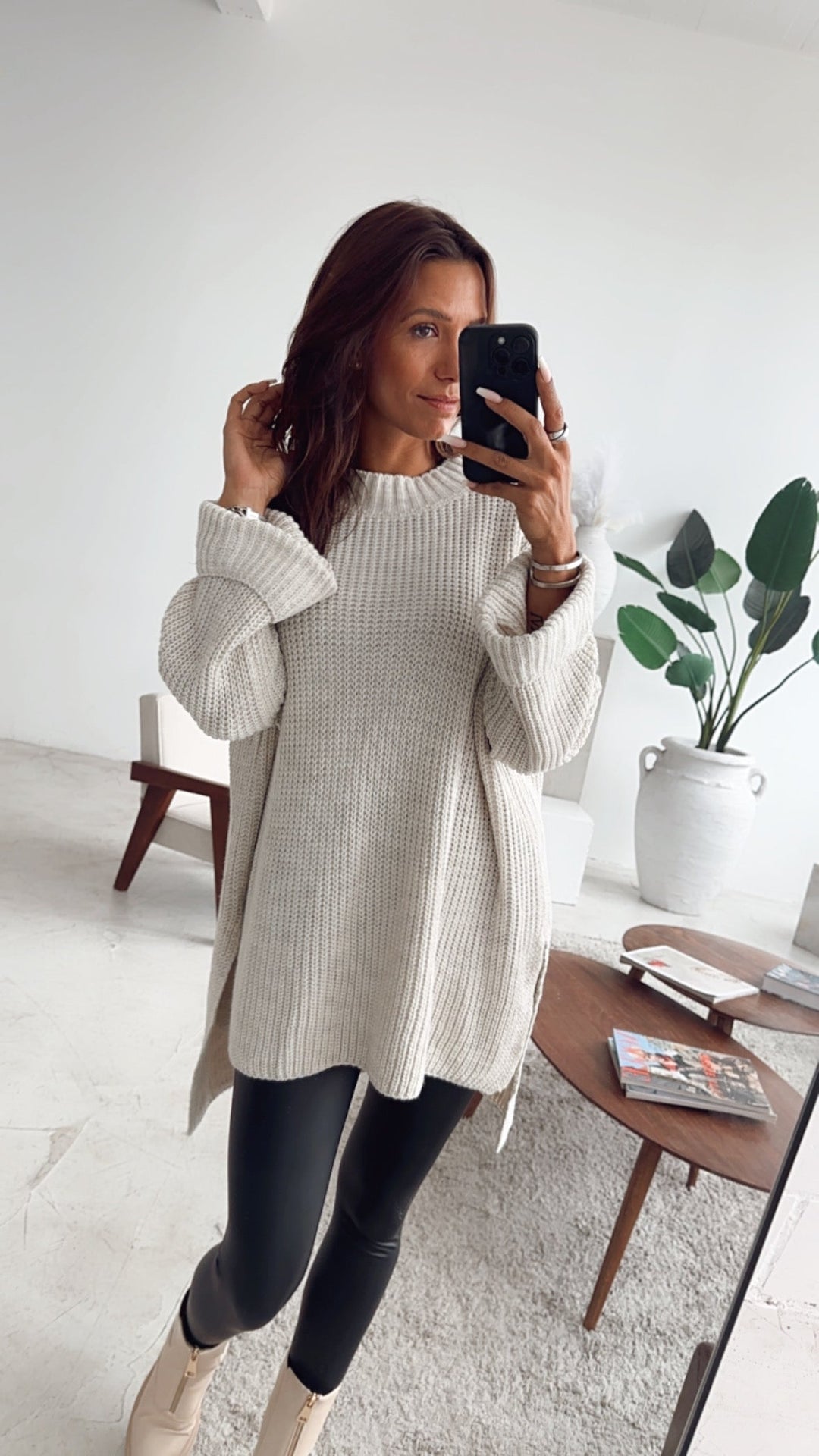 NORELLA | Oversized jumper with high collar and split / beige