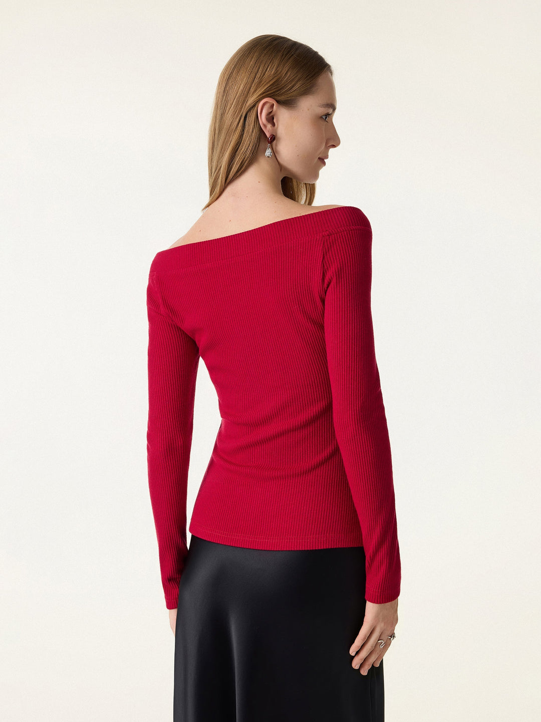 NORELLA | Ribbed Brami Top with Non-Slip Finish and Wide V-Neck