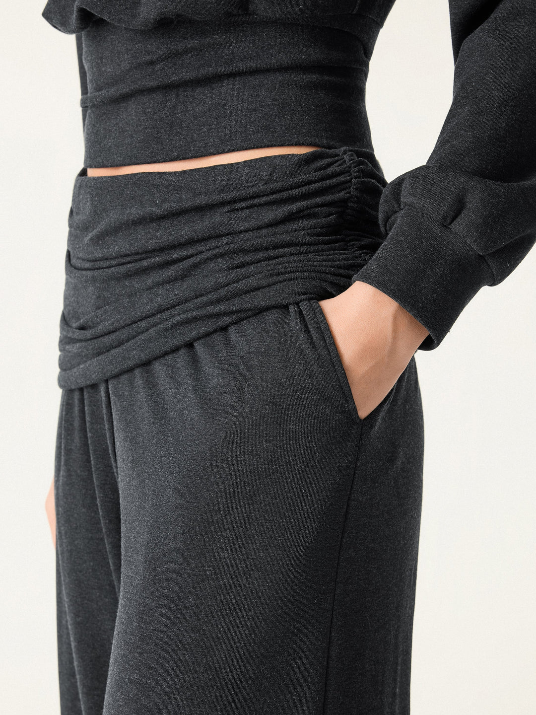 NORELLA | Elegant Wide-Leg Trousers in Soft Wool Blend with Pockets