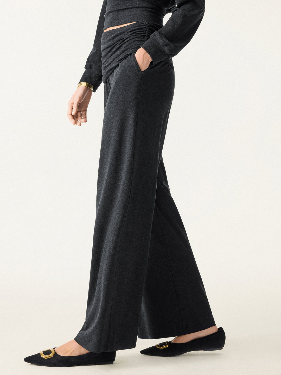 NORELLA | Elegant Wide-Leg Trousers in Soft Wool Blend with Pockets
