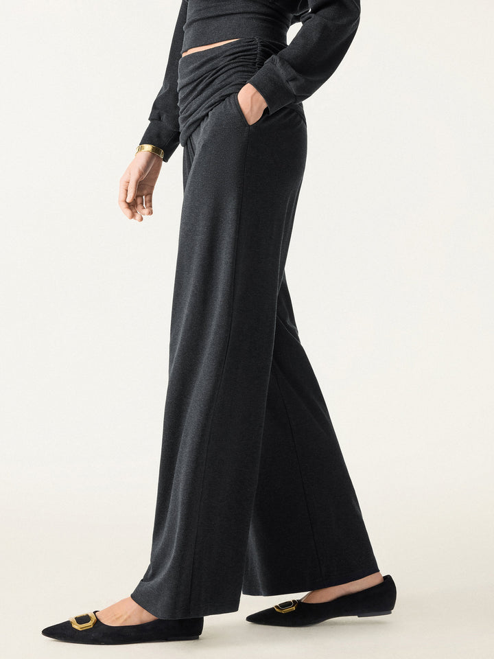 NORELLA | Elegant Wide-Leg Trousers in Soft Wool Blend with Pockets