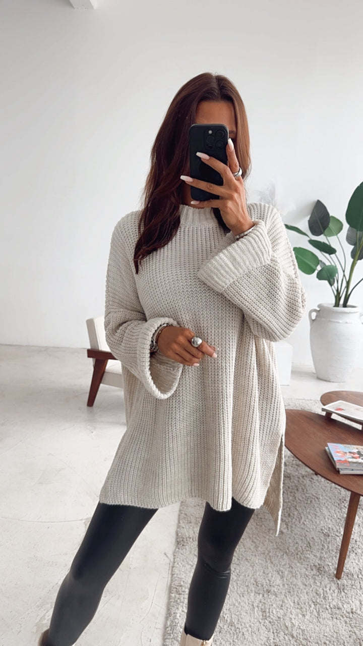 NORELLA | Oversized jumper with high collar and split / beige