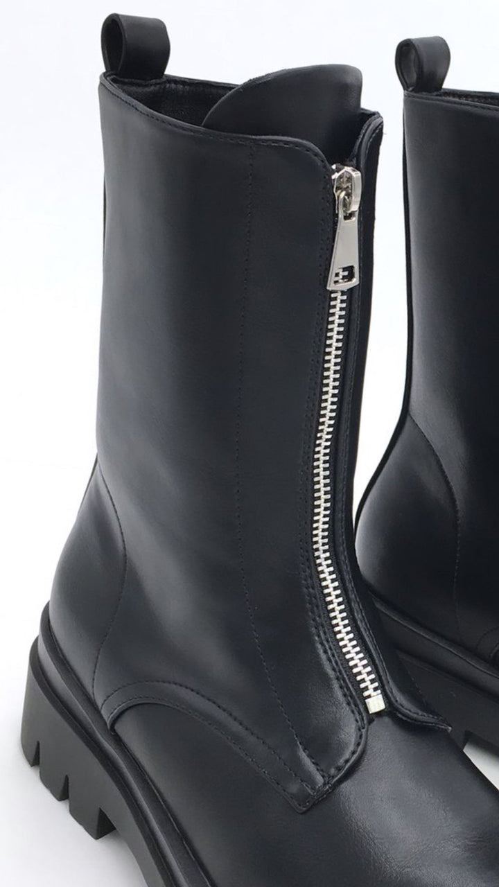 NORELLA | Zip Boots – Black Boots with Front Zip