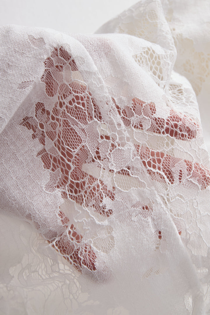 NORELLA | Elegant White Lace-Backed Blazer with Structured Silhouette