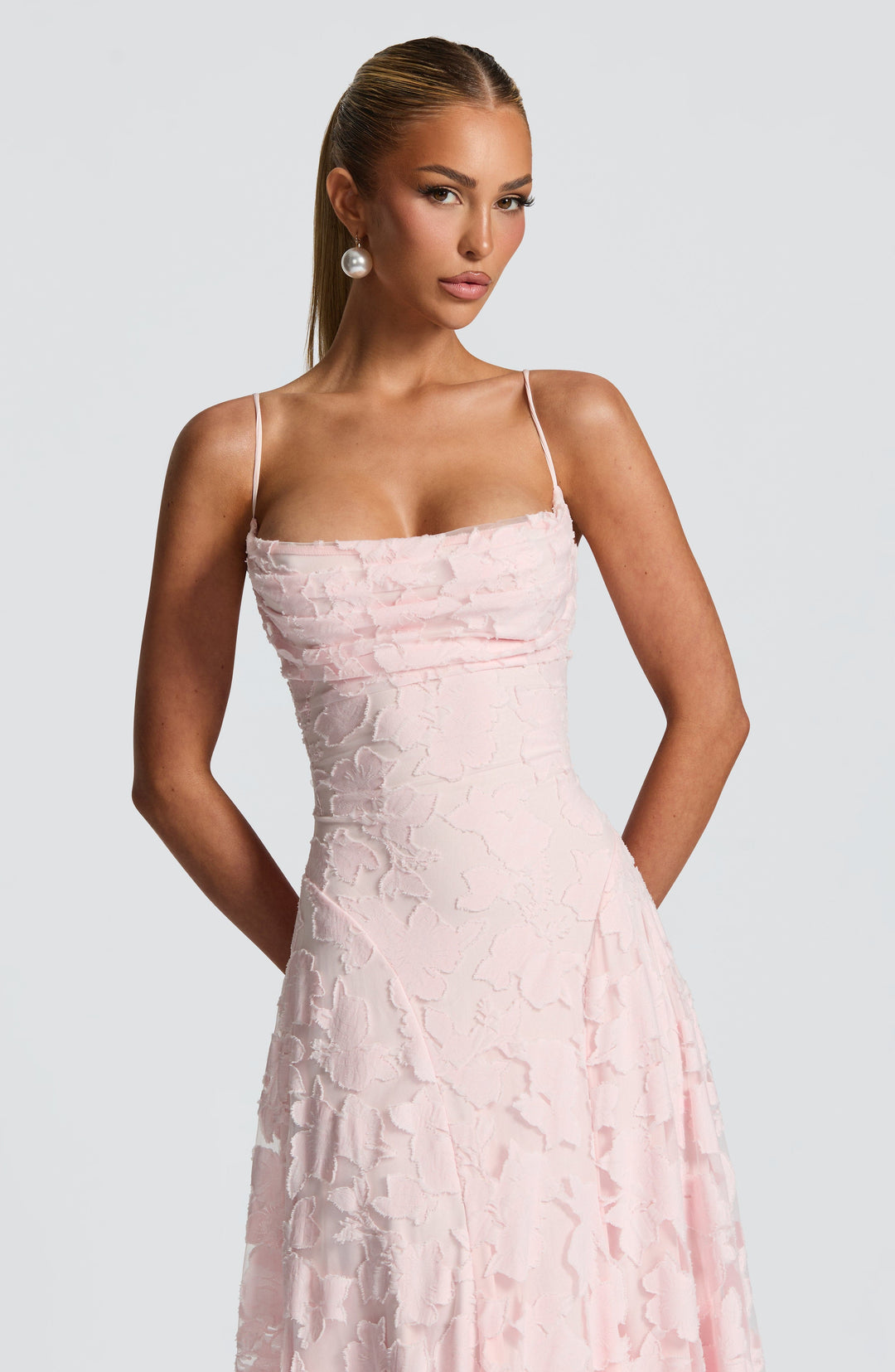 NORELLA | Elegant maxi dress